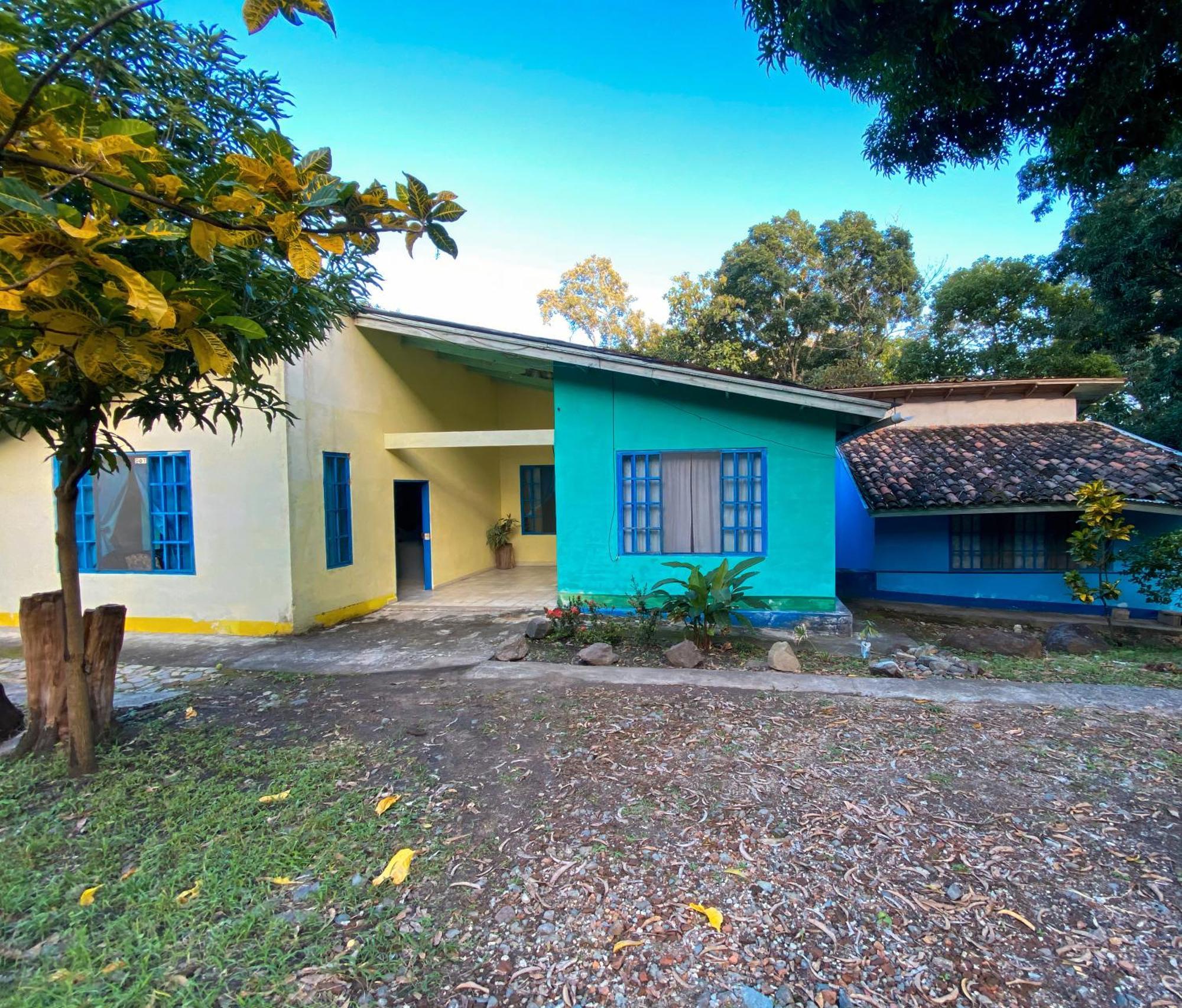 Hostal Juan Lindo San Pedro Sula Exterior foto